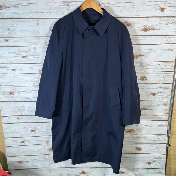 NAVY Blue Vintage London Fog (Made in CANADA 🇨🇦) Trench Mac Coat (40R)